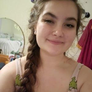 Meet your Posher, Luci